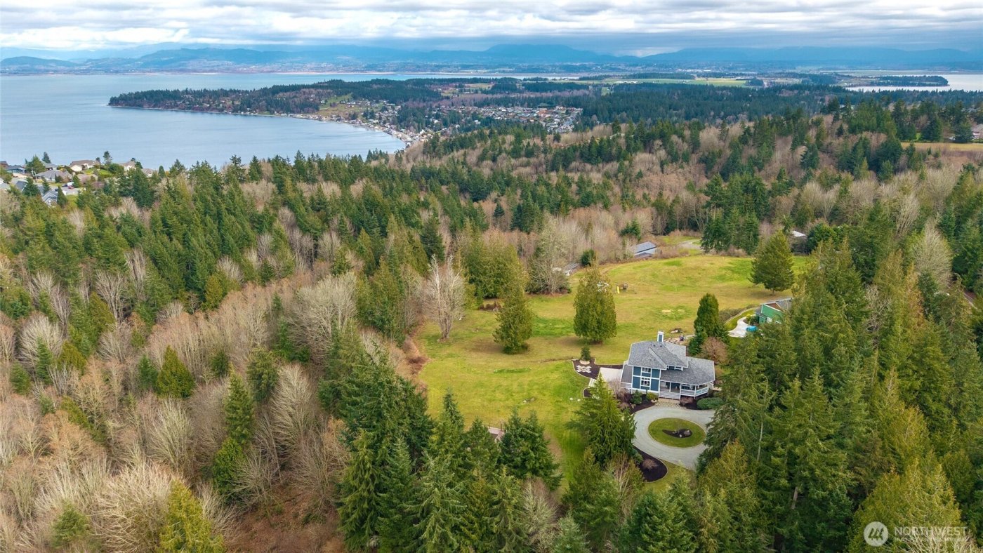 342 Echo Ridge Way , Camano Island, WA 98282