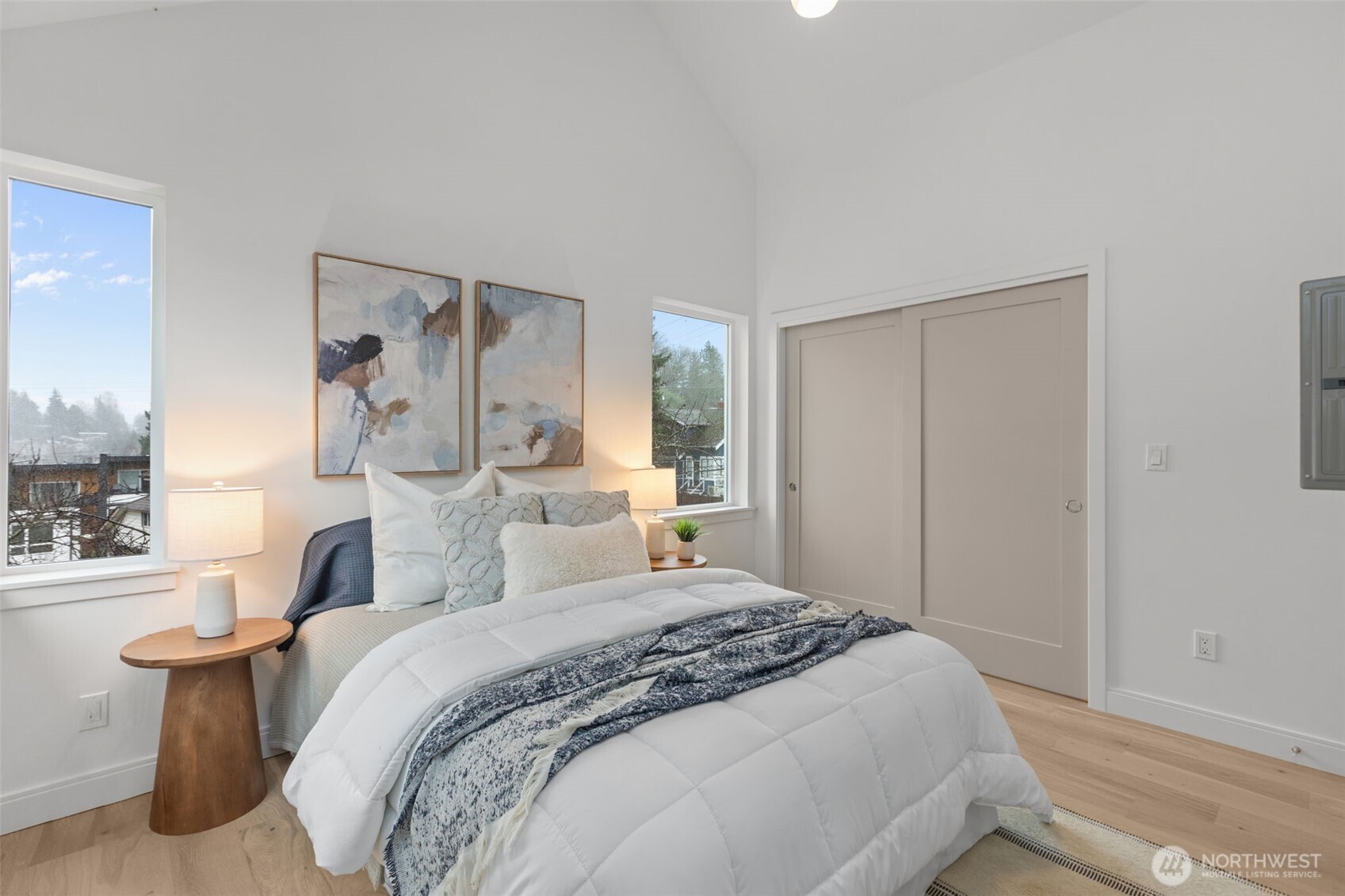 3550 S Dawson Street , Seattle, WA 98118