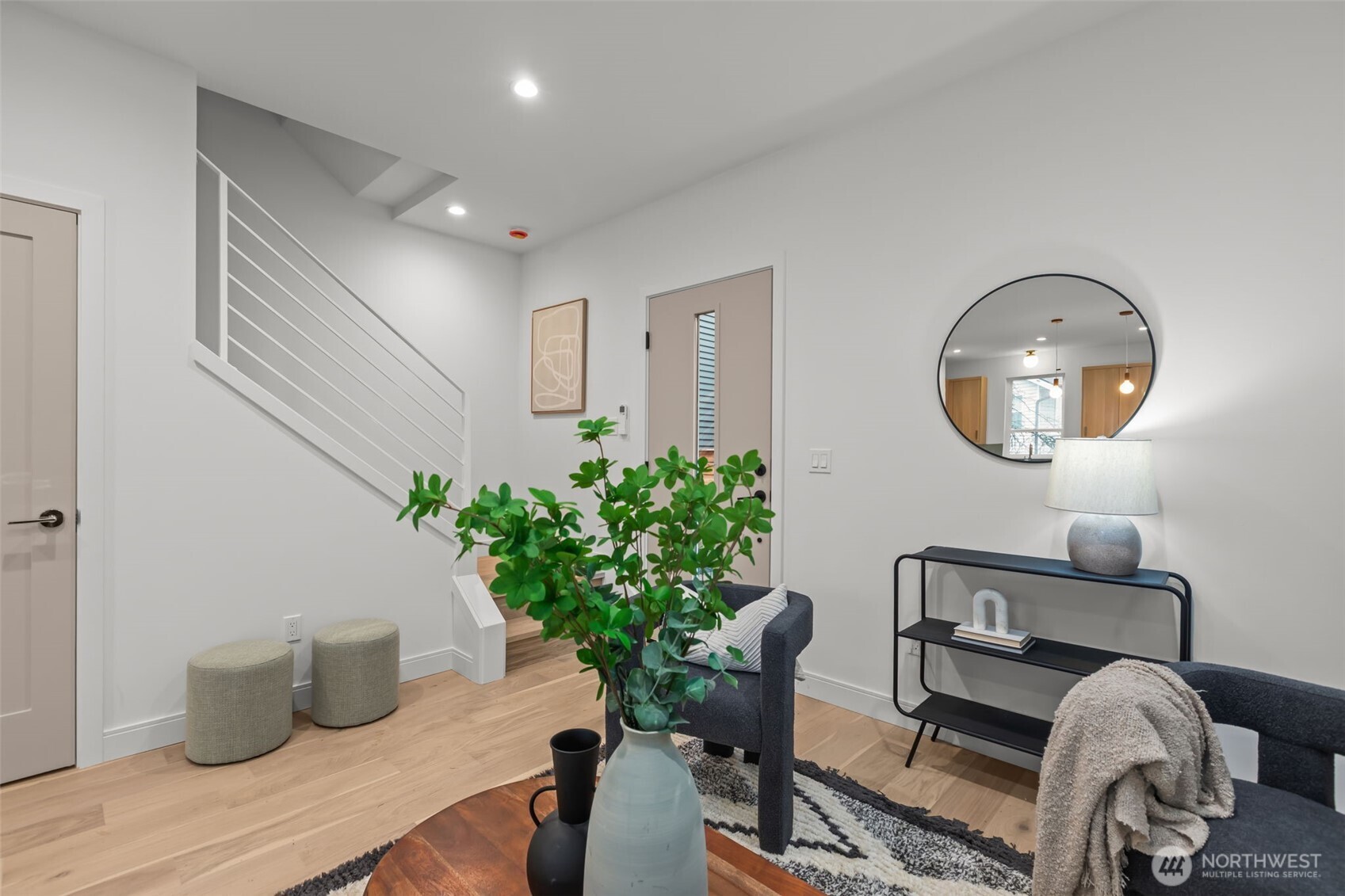 3550 S Dawson Street , Seattle, WA 98118