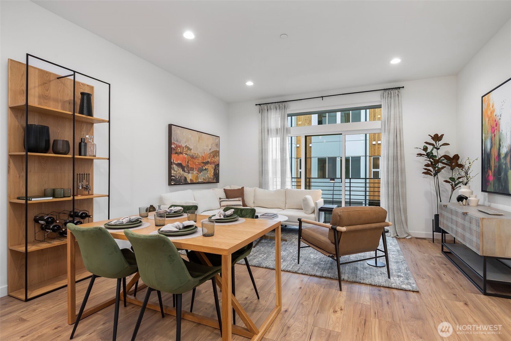 1126 129th Court NE, Bellevue, WA 98005