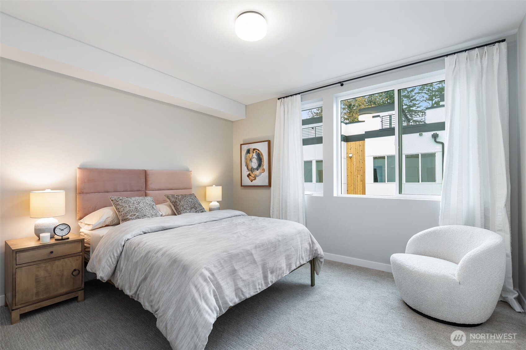 1126 129th Court NE, Bellevue, WA 98005