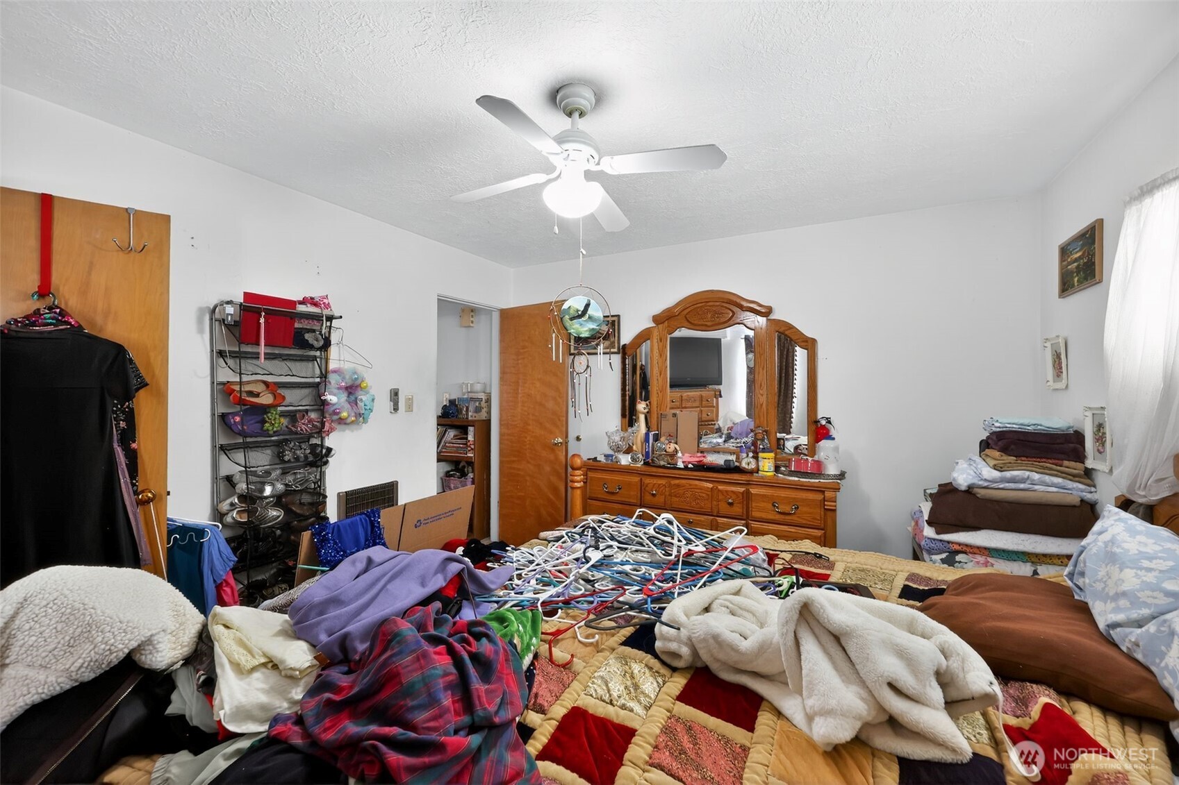 1717 10th Avenue , Longview, WA 98632