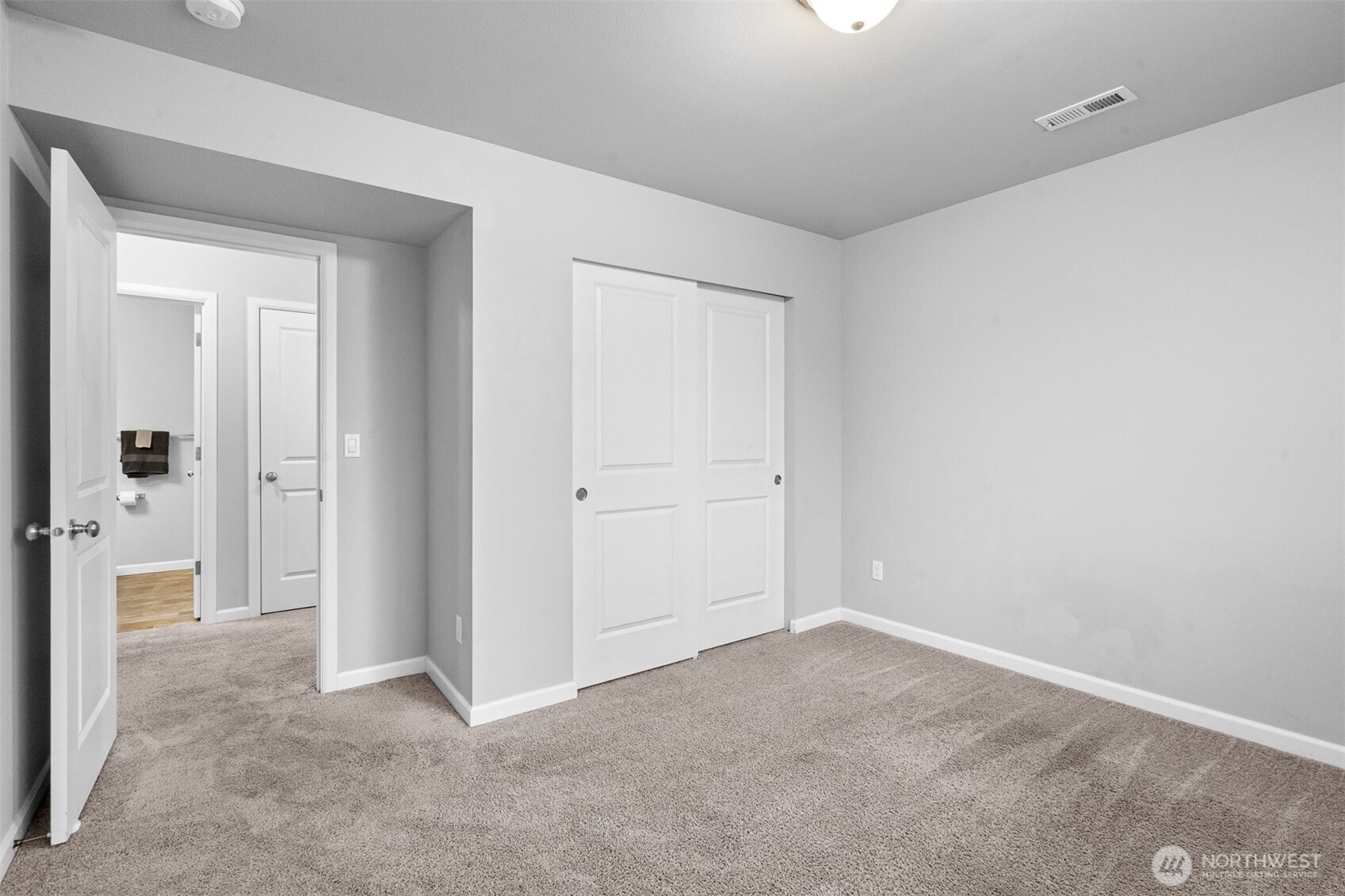 9957 Justman Street SE, Yelm, WA 98597