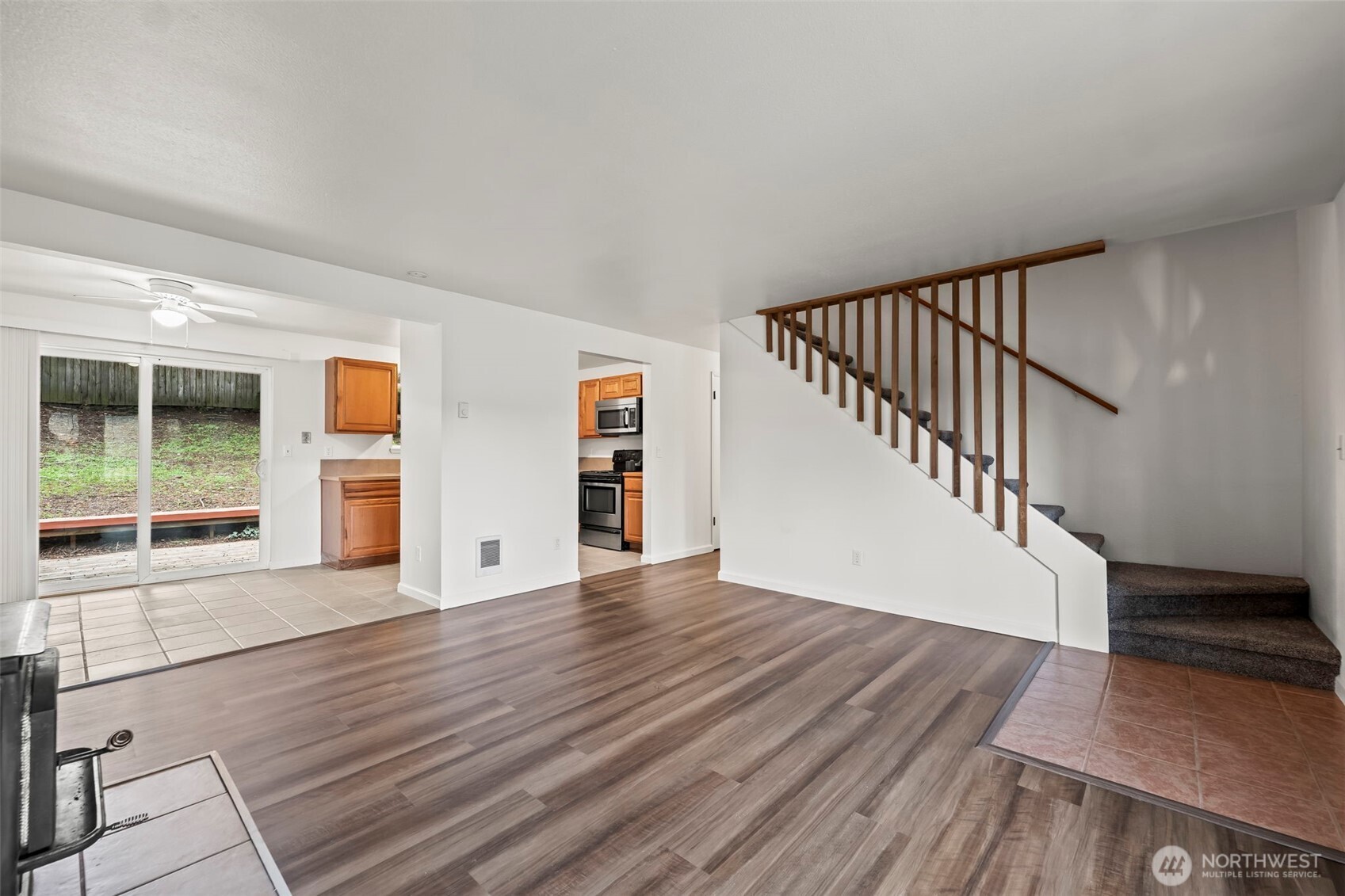 7505 Bridge Place NE, Bremerton, WA 98311-3268