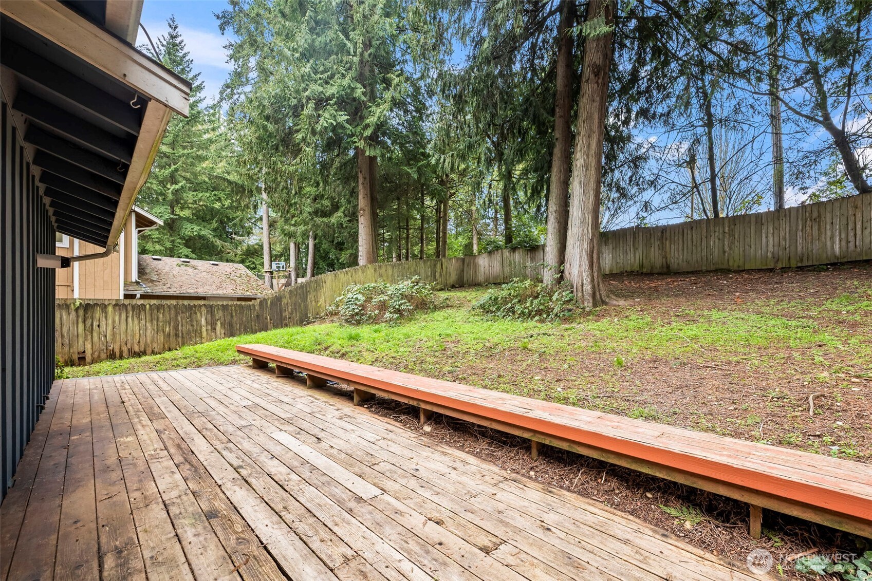 7505 Bridge Place NE, Bremerton, WA 98311-3268