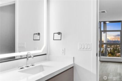 188 Bellevue Way NE #1907, Bellevue, WA 98004 - Photo 19