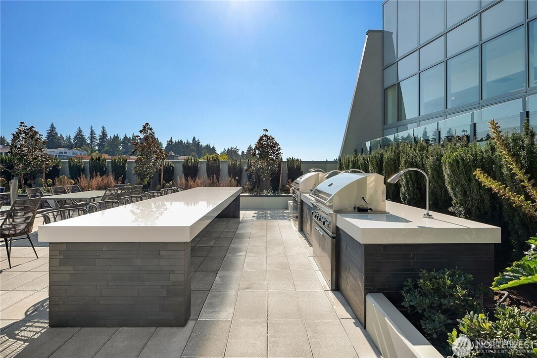 188 Bellevue Way NE #1907, Bellevue, WA 98004