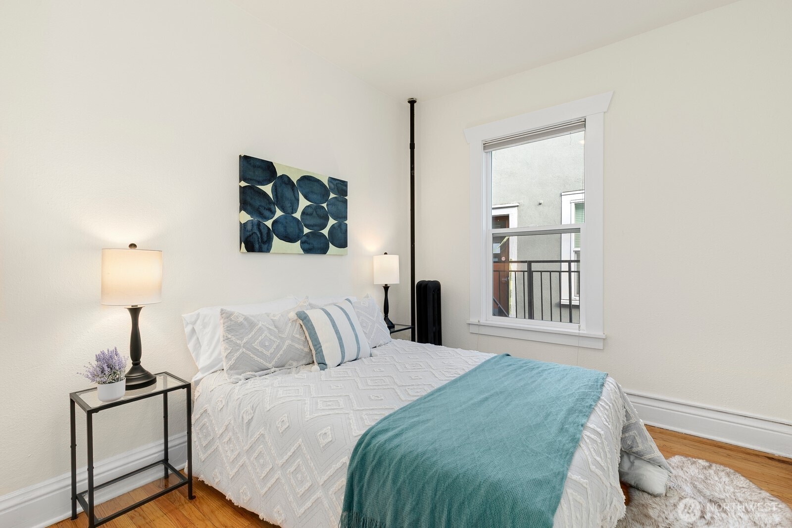 901 NE 43rd Street #306, Seattle, WA 98105