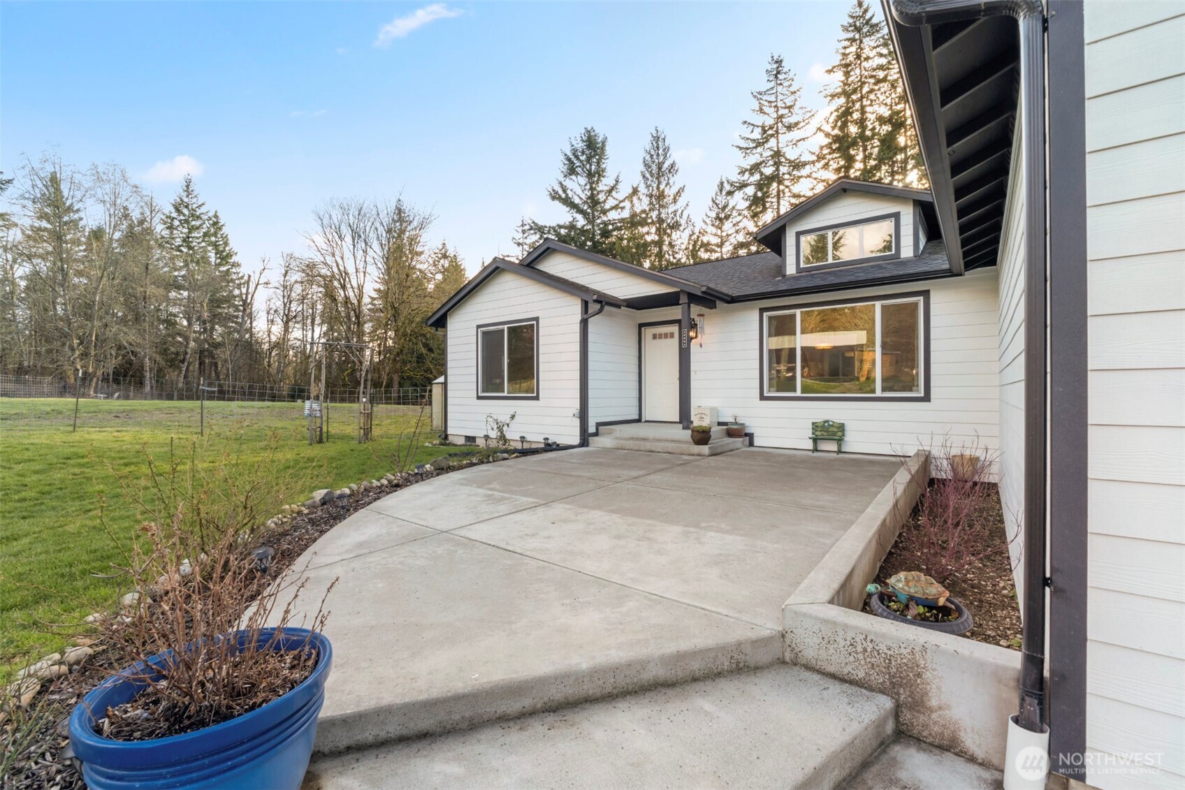 29904 12th Avenue Ct E, Roy, WA 98580