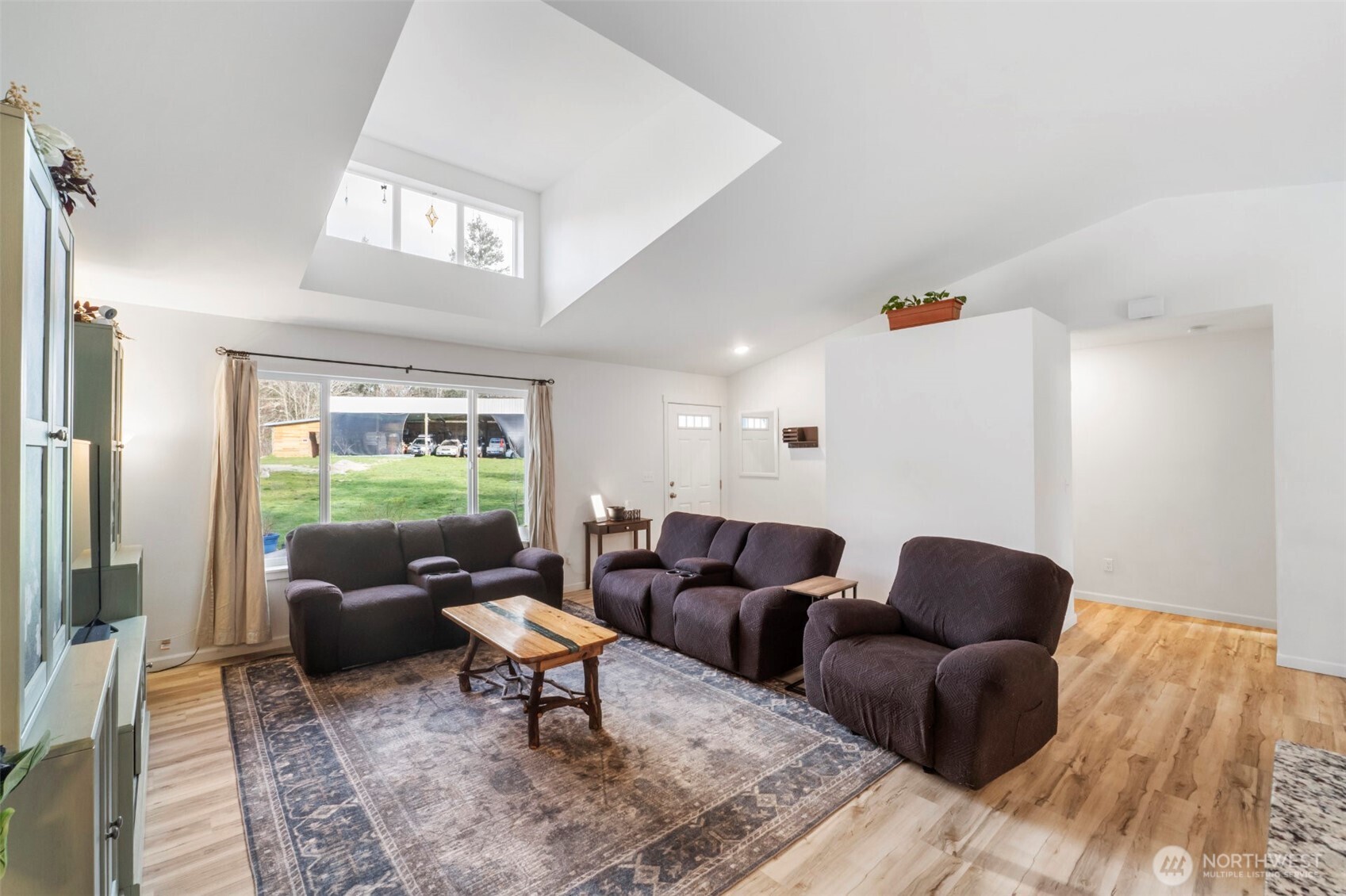 29904 12th Avenue Ct E, Roy, WA 98580