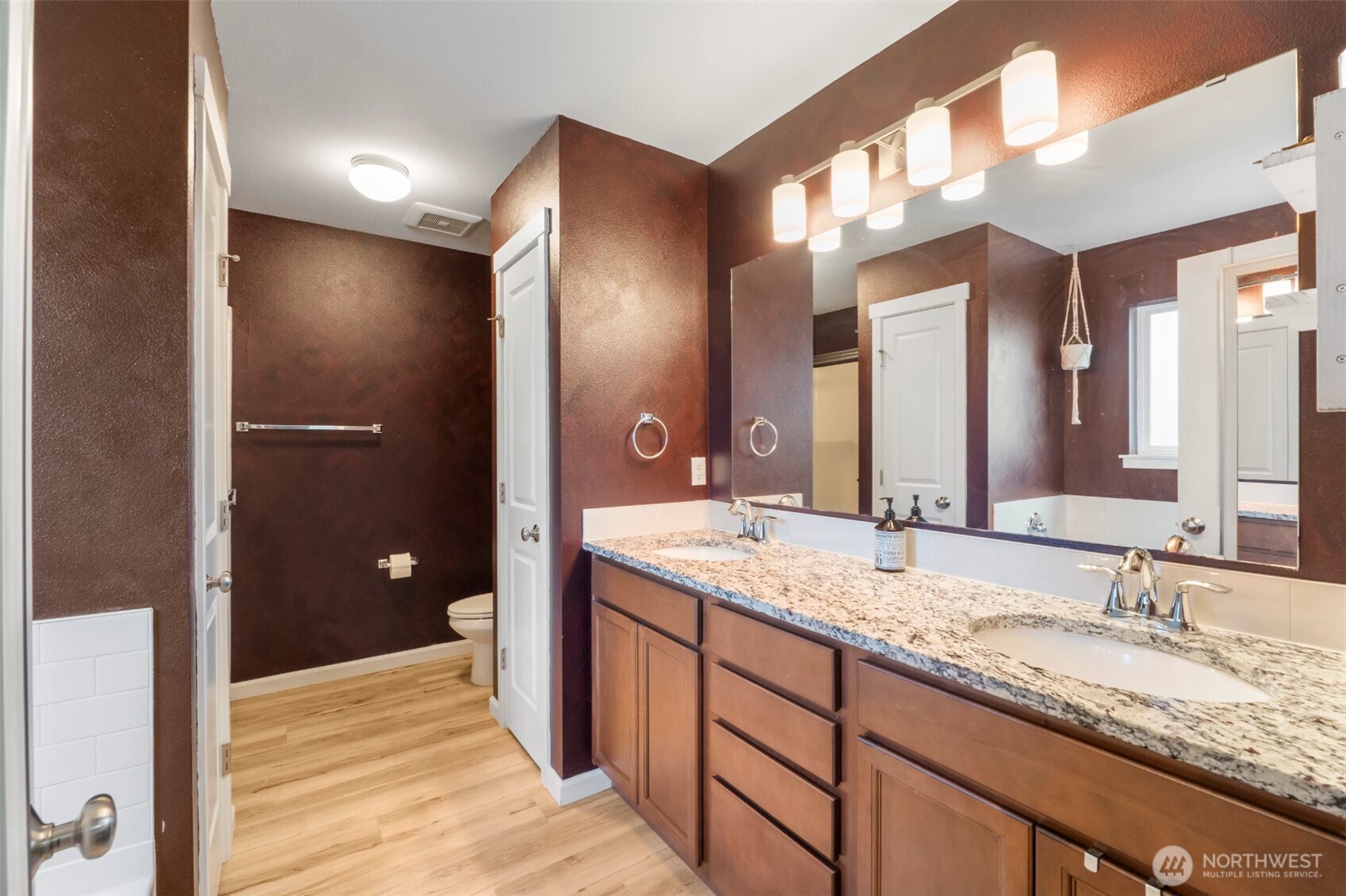 29904 12th Avenue Ct E, Roy, WA 98580