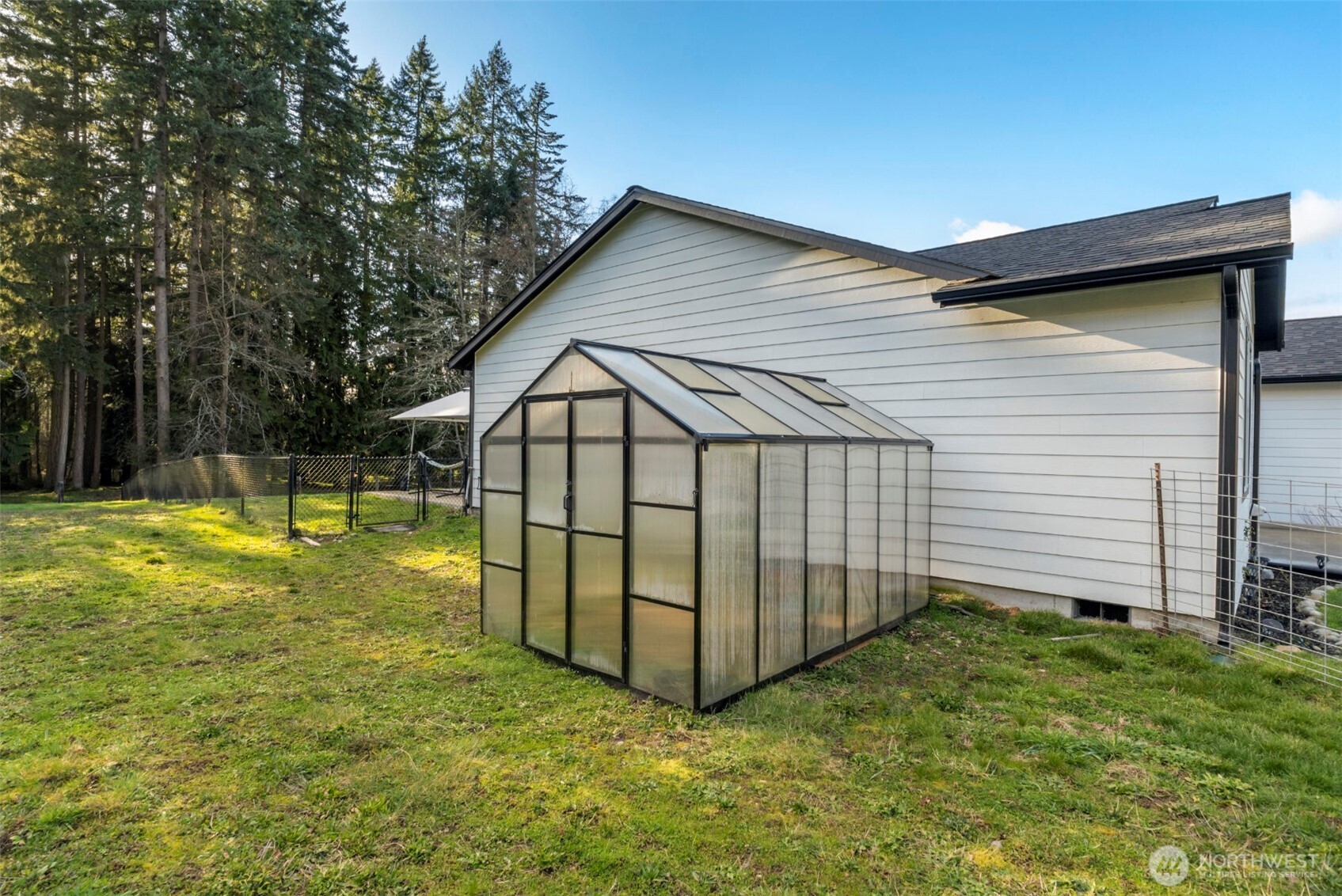 29904 12th Avenue Ct E, Roy, WA 98580