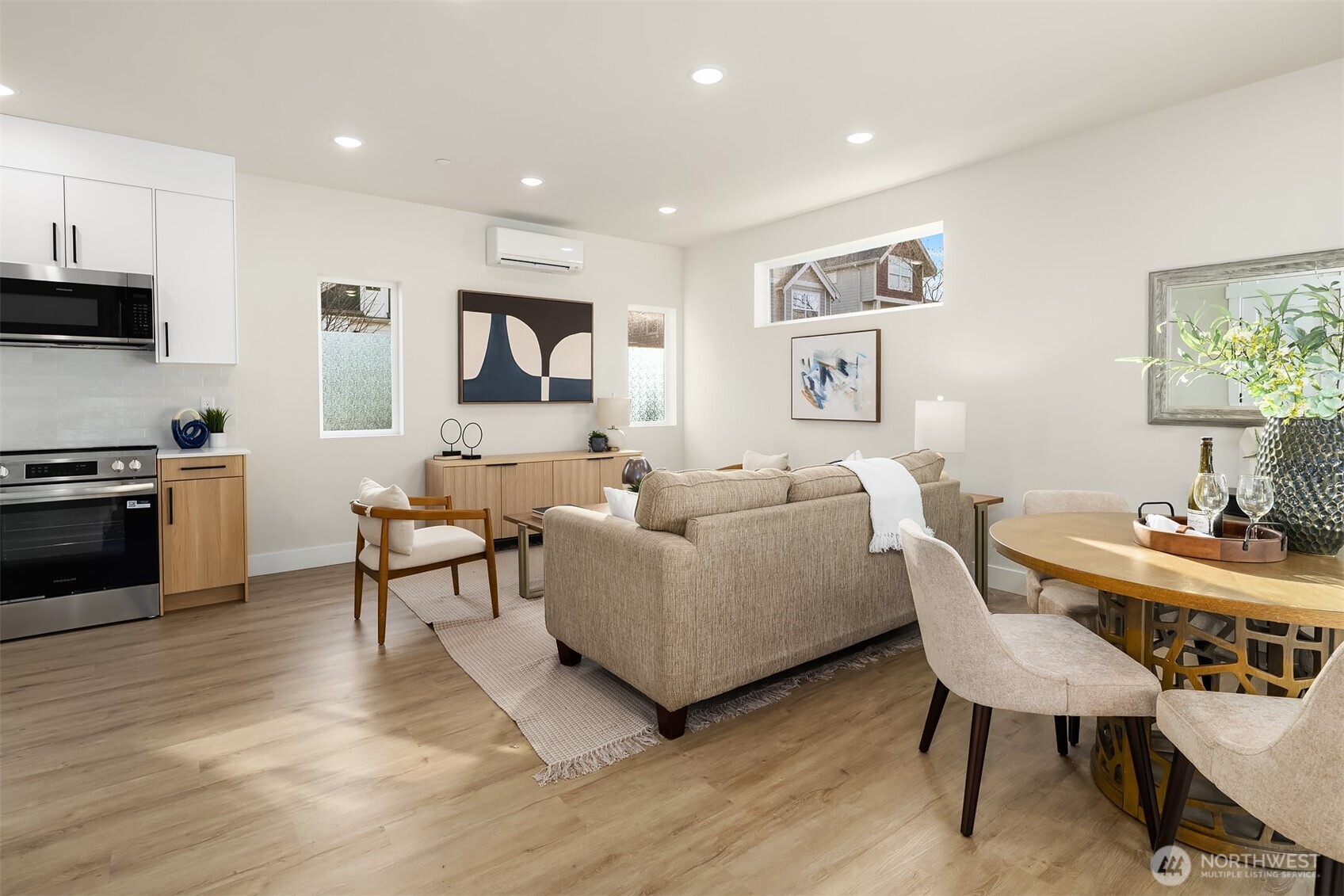 1411 Martin Luther King Jr Way , Seattle, WA 98122