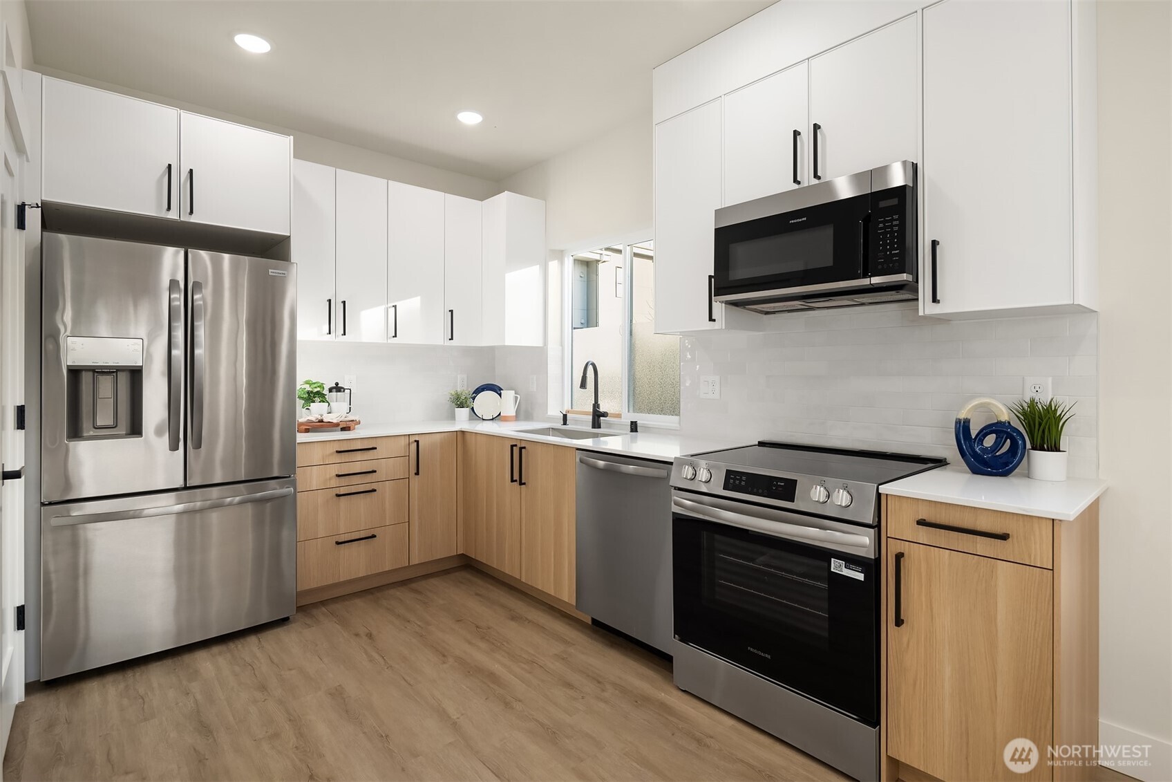 1411 Martin Luther King Jr Way , Seattle, WA 98122