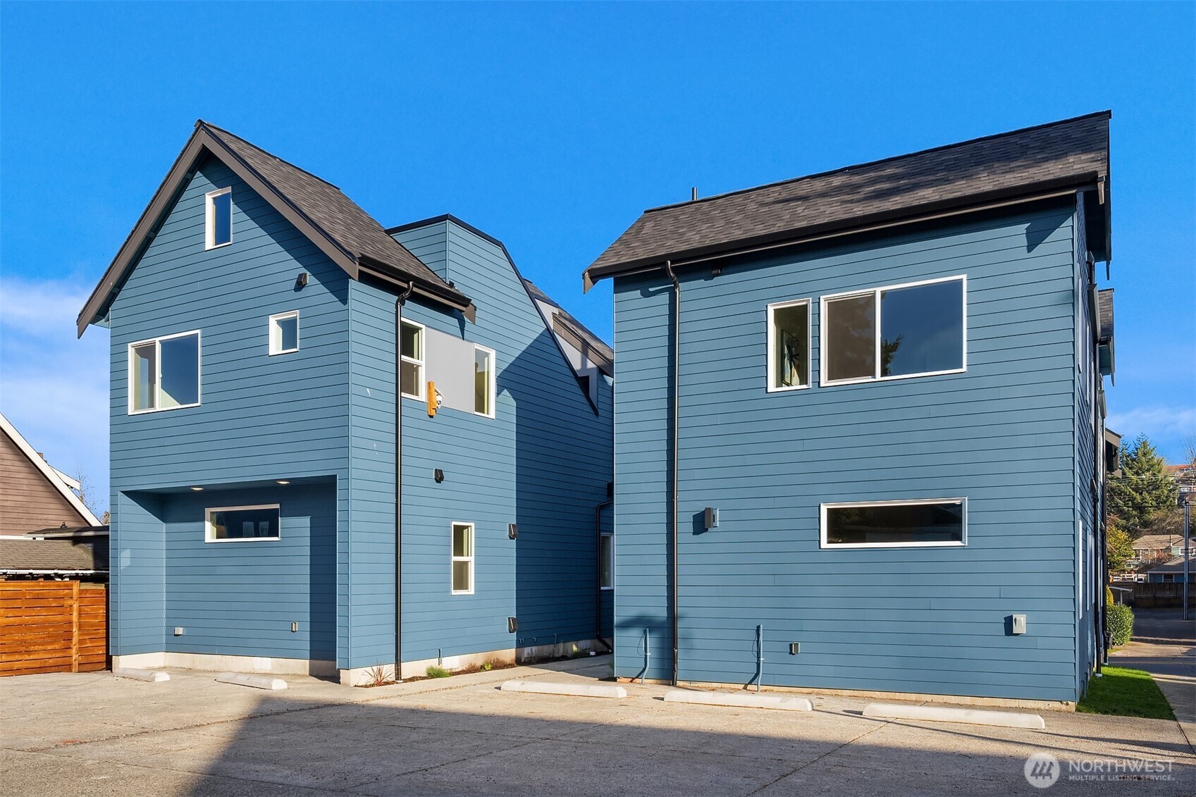 1411 Martin Luther King Jr Way , Seattle, WA 98122