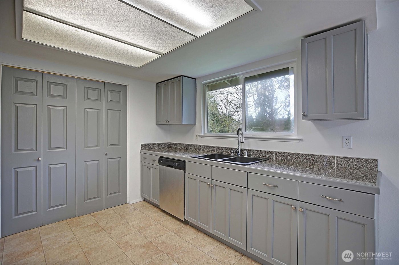 11907 47th Drive NE, Marysville, WA 98271