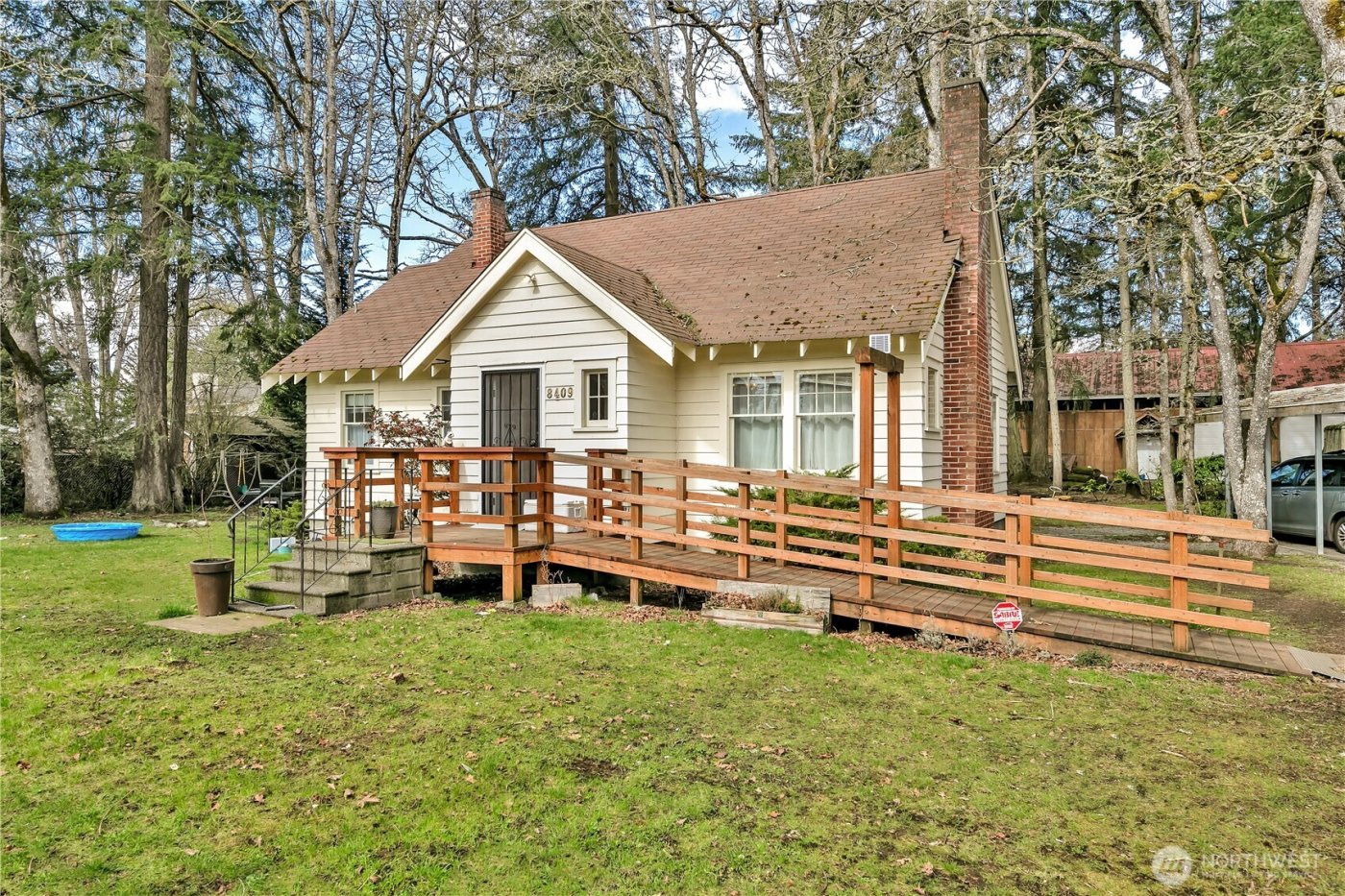 8409 Washington Boulevard SW, Lakewood, WA 98498