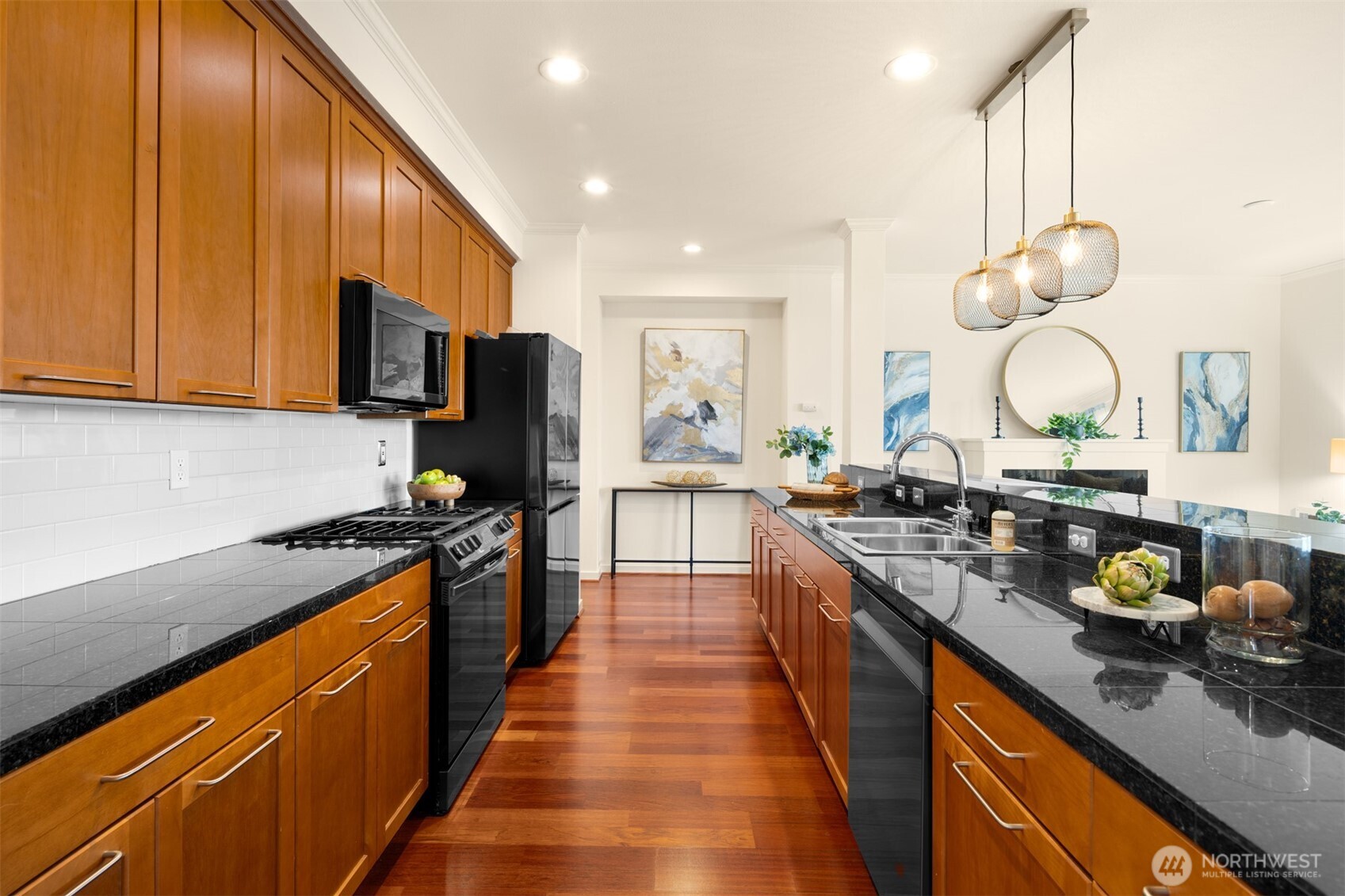 1937 18th Place NE, Issaquah, WA 98029