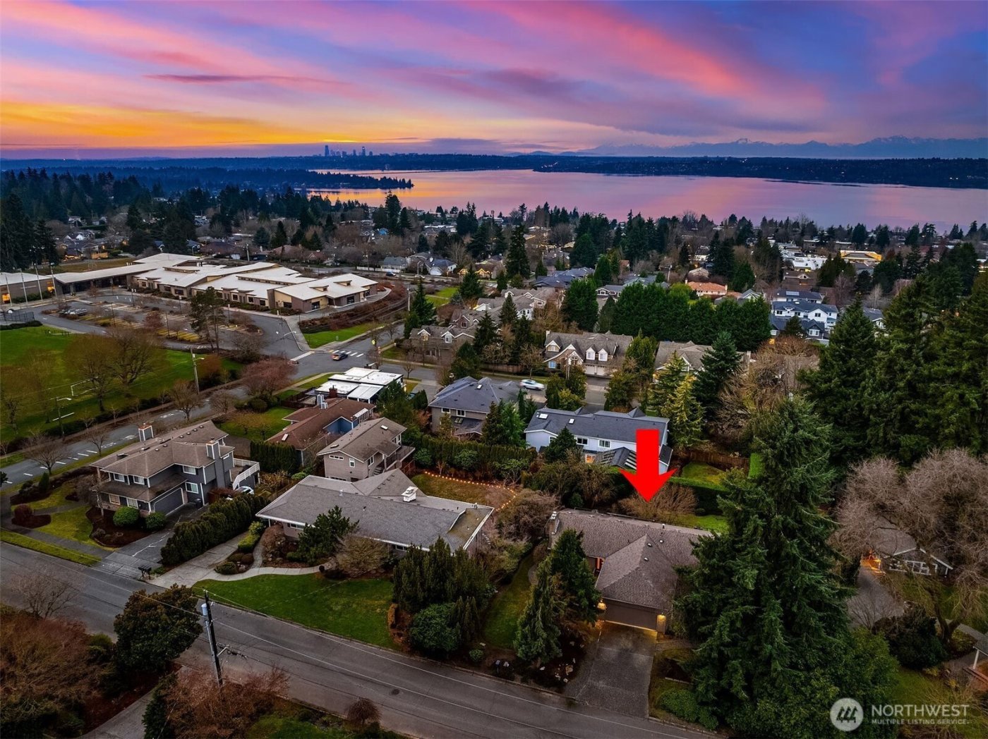 6507 113th Avenue NE, Kirkland, WA 98033