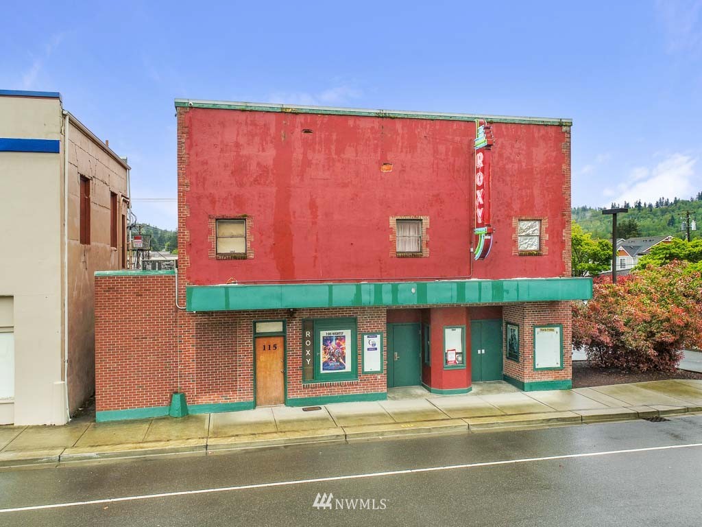 115 Mashell Avenue S, Eatonville, WA 98328