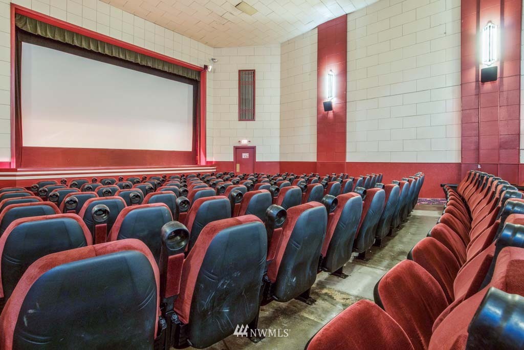 115 Mashell Avenue S, Eatonville, WA 98328