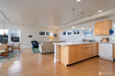 1418 6th Street , Anacortes, WA 98221 - Photo 8