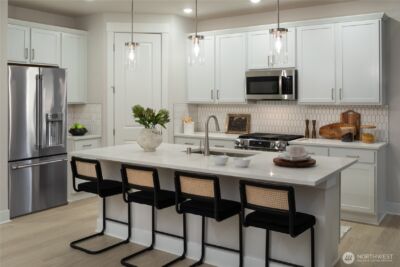 721 Weaver Drive E, Enumclaw, WA 98022 - Photo 4