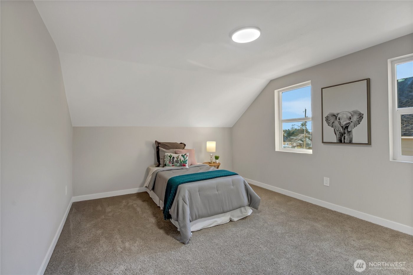 2411 Queets Avenue , Hoquiam, WA 98550