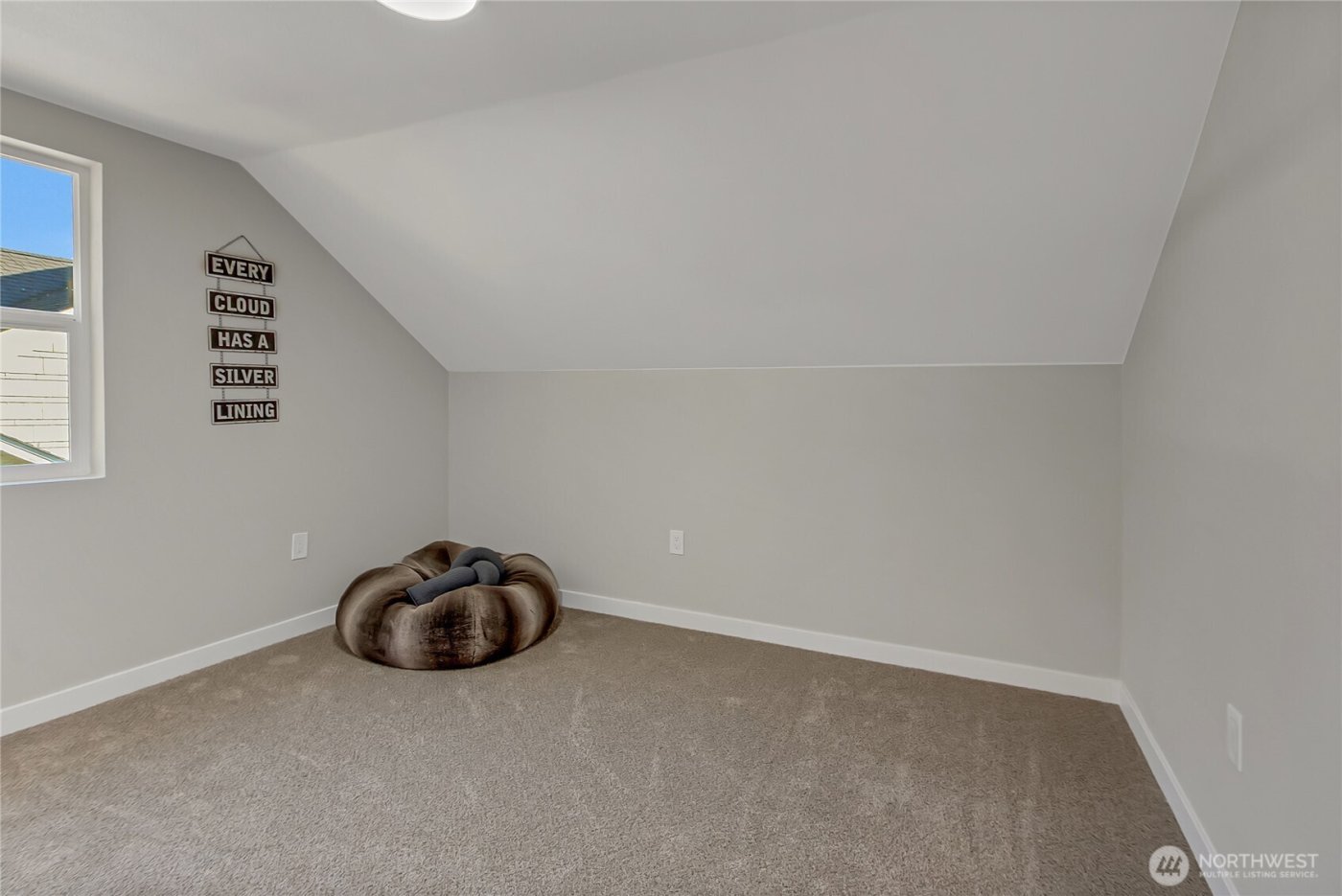 2411 Queets Avenue , Hoquiam, WA 98550