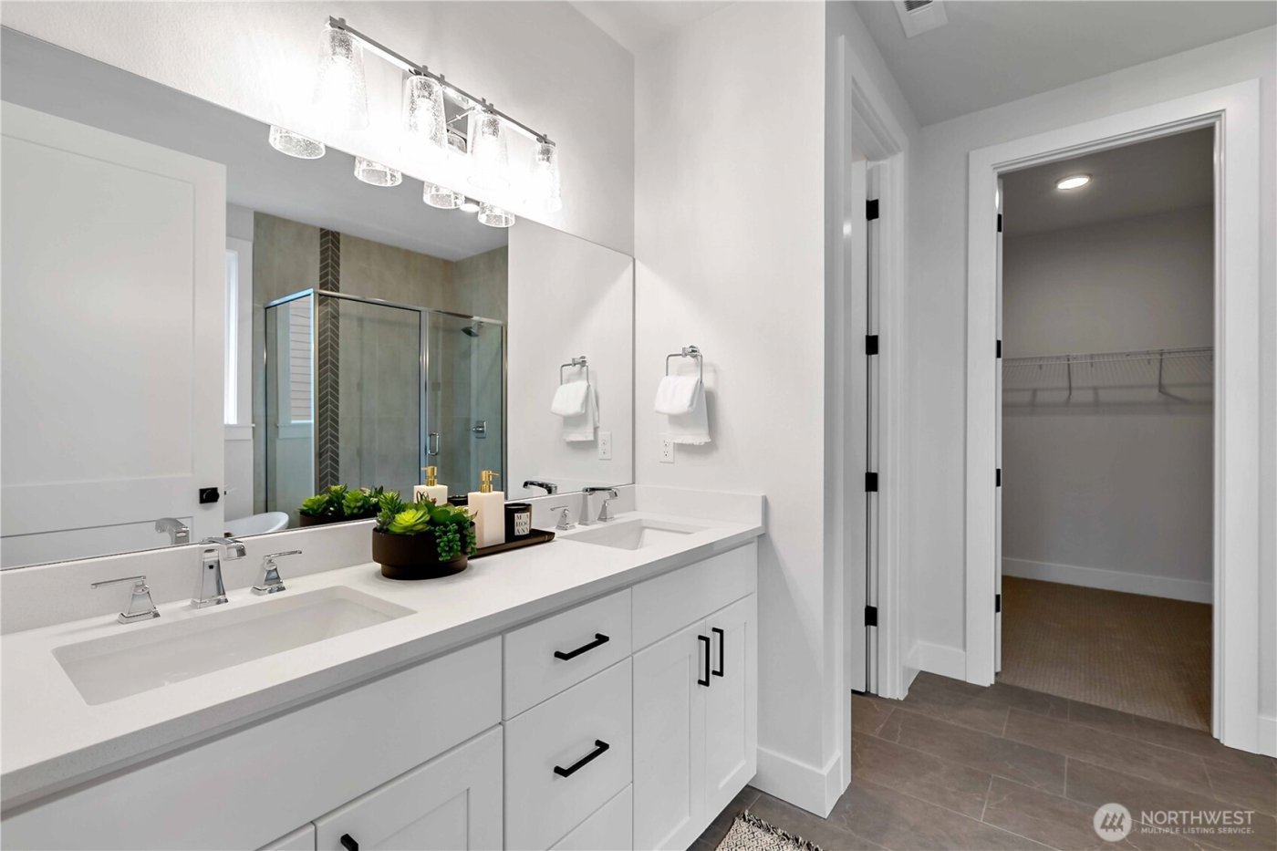 11233 79th Avenue Ct SW, Lakewood, WA 98498