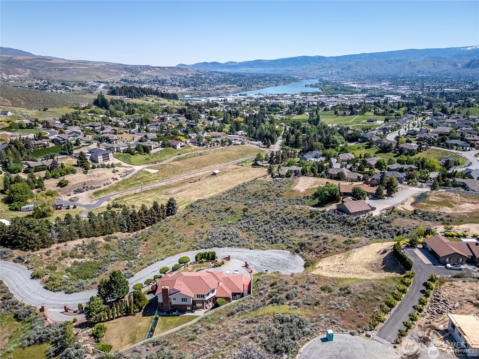 327 Mahogany Lane , Wenatchee, WA 98801