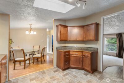 369 W Tahuyeh Drive , Bremerton, WA 98312 - Photo 12