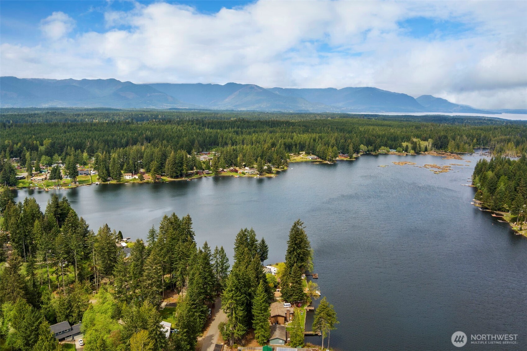 369 W Tahuyeh Drive , Bremerton, WA 98312