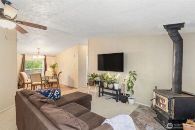 369 W Tahuyeh Drive , Bremerton, WA 98312 - Photo 8