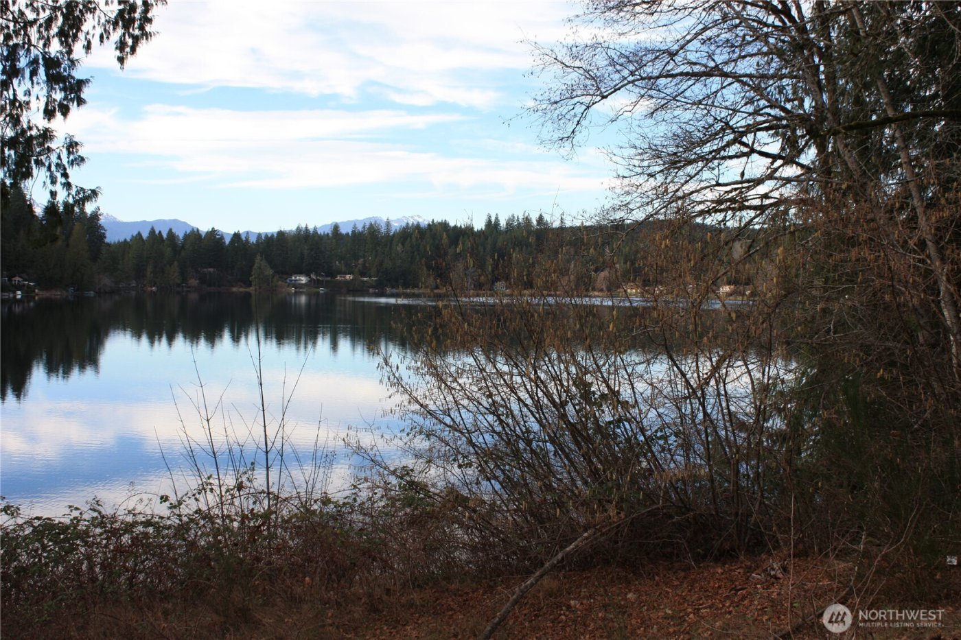 3470 N Mission Road , Bremerton, WA 98312