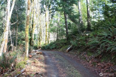 3470 N Mission Road , Bremerton, WA 98312 - Photo 5