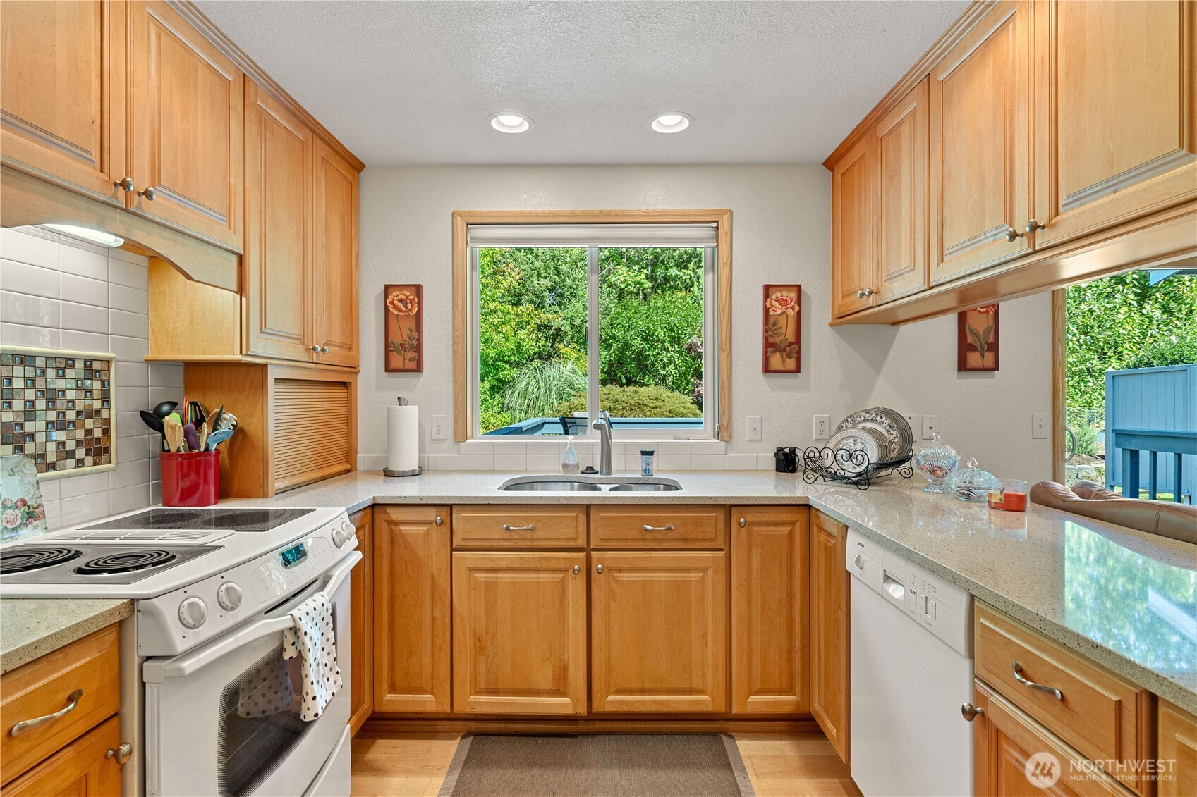 2631 Club Court #305, Mount Vernon, WA 98273