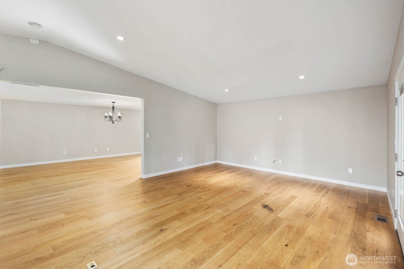 13614 110th Avenue Ct E, Puyallup, WA 98374