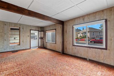 415 Walker St , Wenatchee, WA 98801 - Photo 2