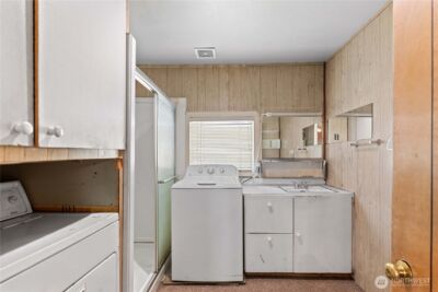 415 Walker St , Wenatchee, WA 98801 - Photo 9