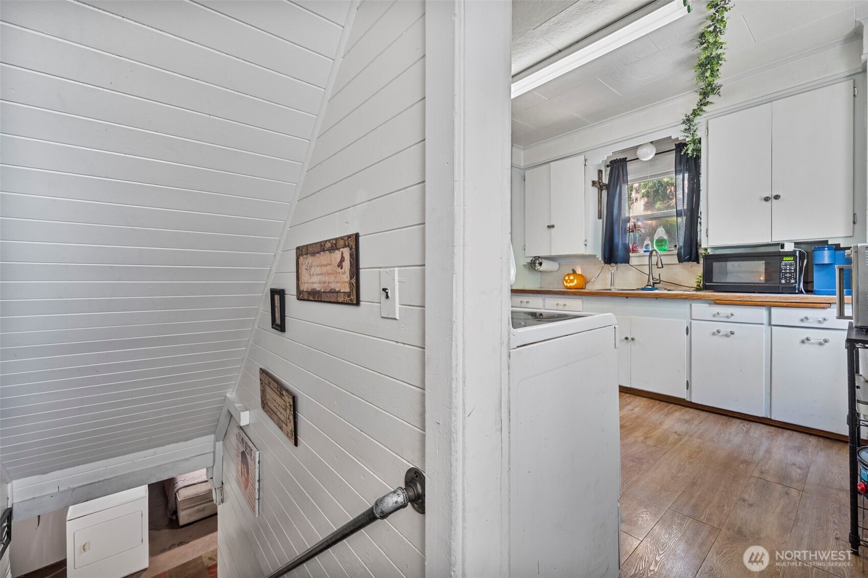 115 W 2nd Street , Waitsburg, WA 99361