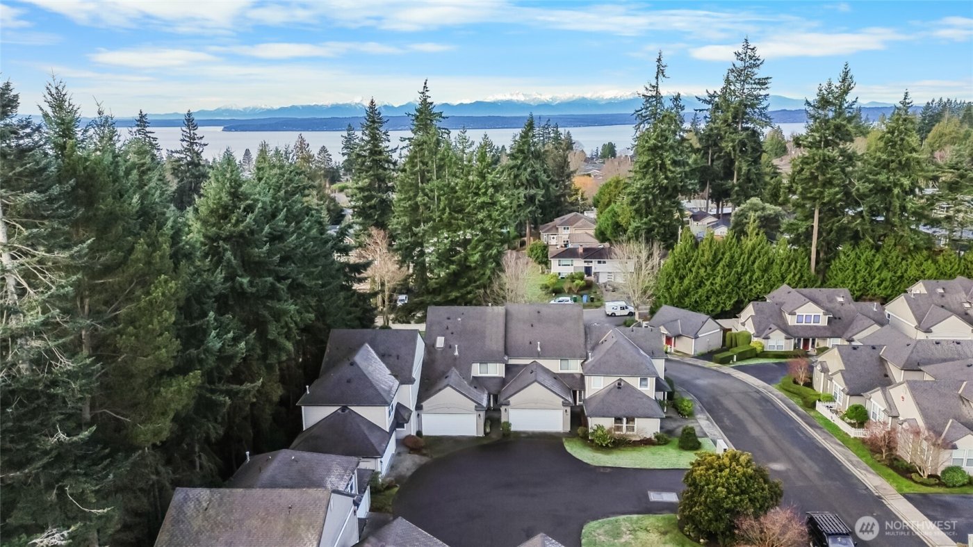 1439 NW 202nd Lane , Shoreline, WA 98177