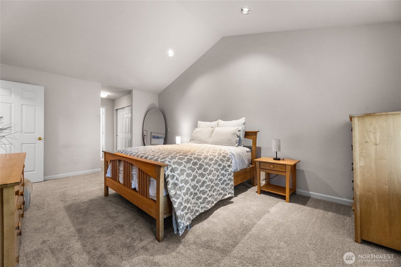 1439 NW 202nd Lane , Shoreline, WA 98177