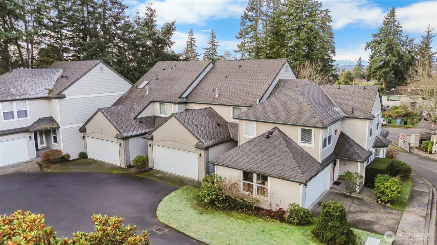 1439 NW 202nd Lane , Shoreline, WA 98177