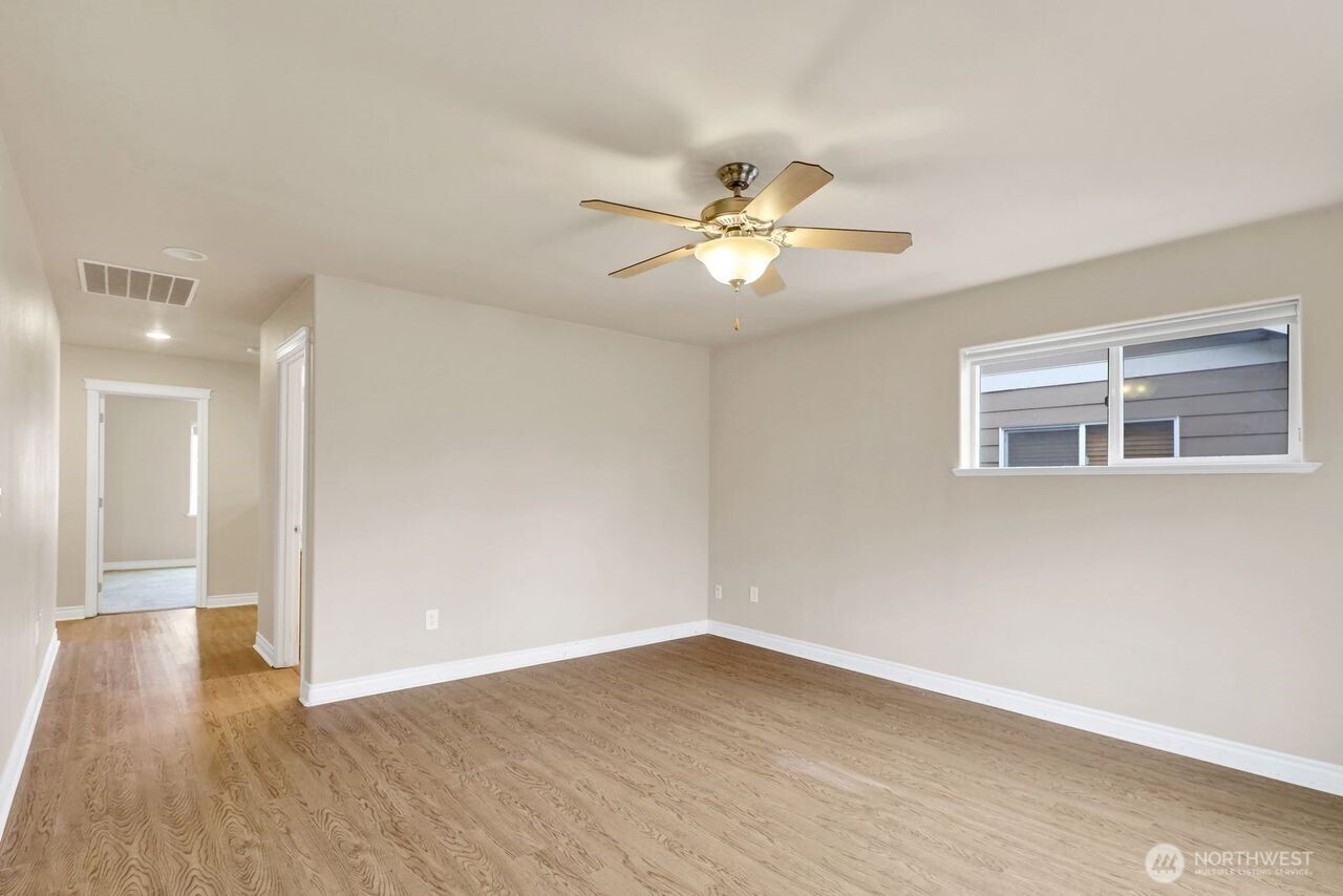 814 E Kellogg Road , Bellingham, WA 98226