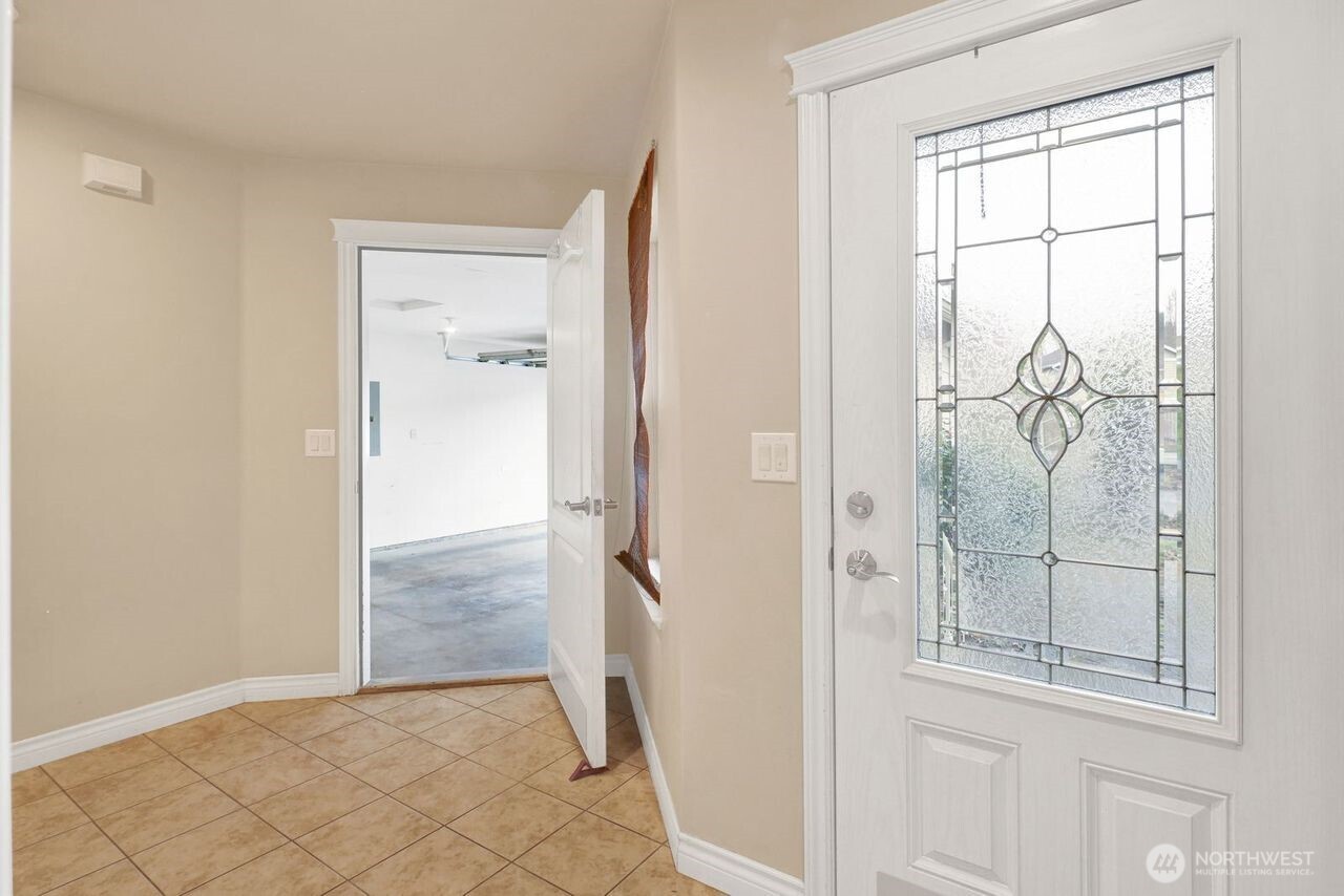 814 E Kellogg Road , Bellingham, WA 98226