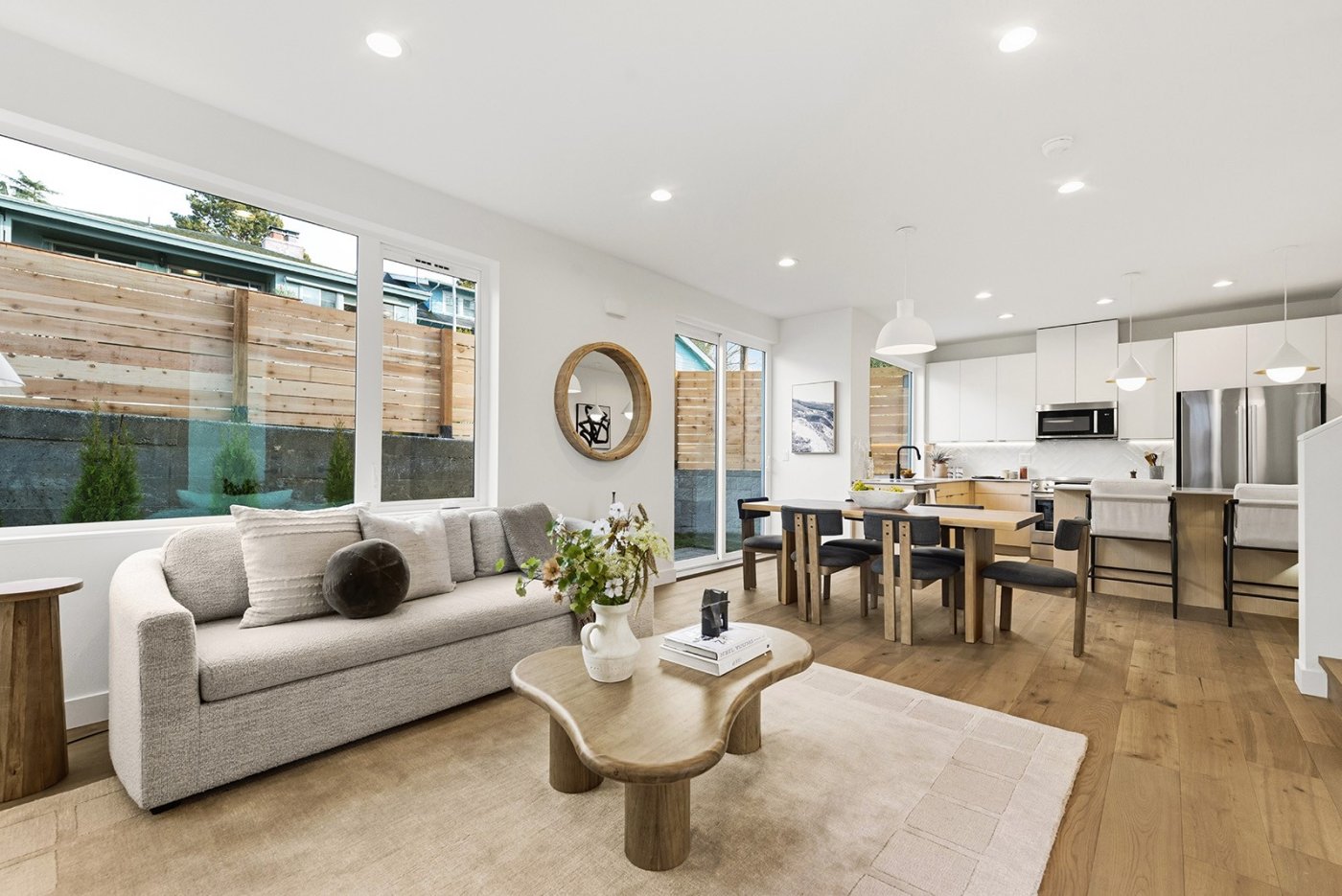 3806 42nd Avenue SW, Seattle, WA 98116