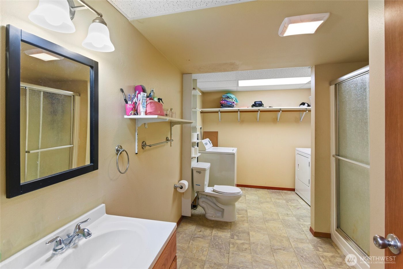 1108 Highland Avenue , Bremerton, WA 98337