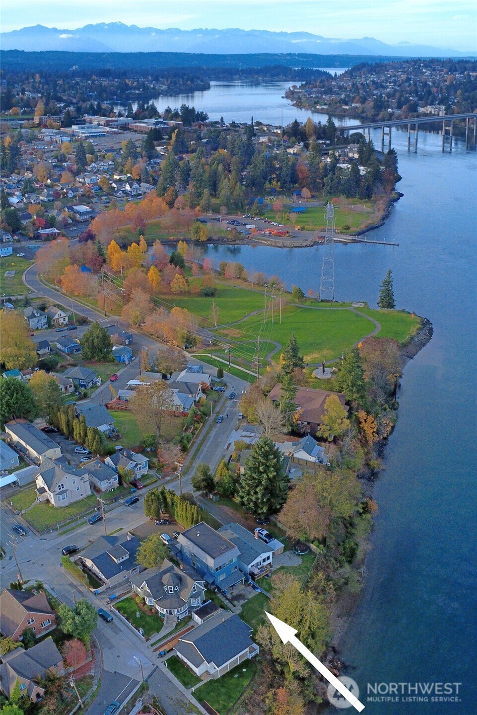 1108 Highland Avenue , Bremerton, WA 98337