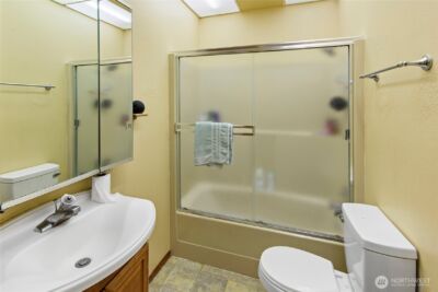 1108 Highland Avenue , Bremerton, WA 98337 - Photo 7